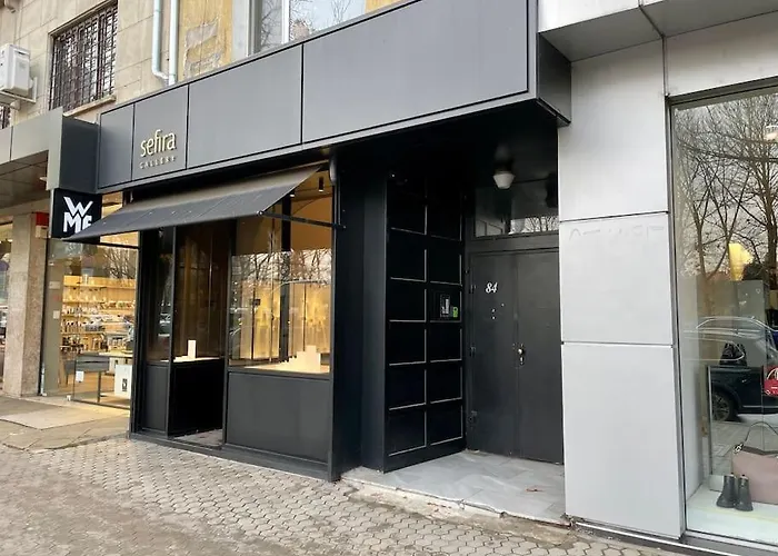 2Bd On Vitosha Street By Cosher