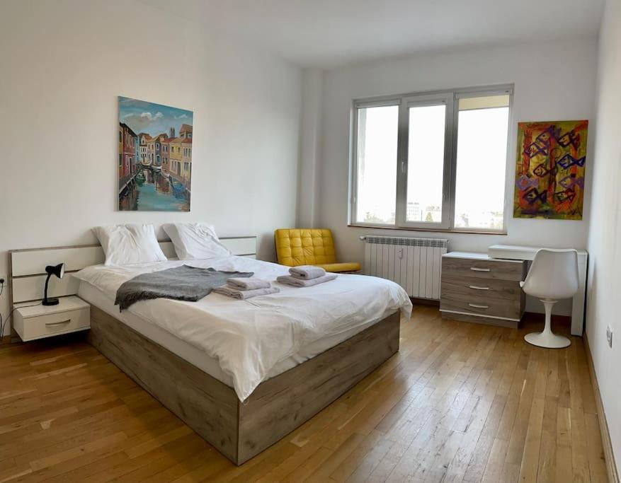Апартамент 2bd On Vitosha Street By Cosher *